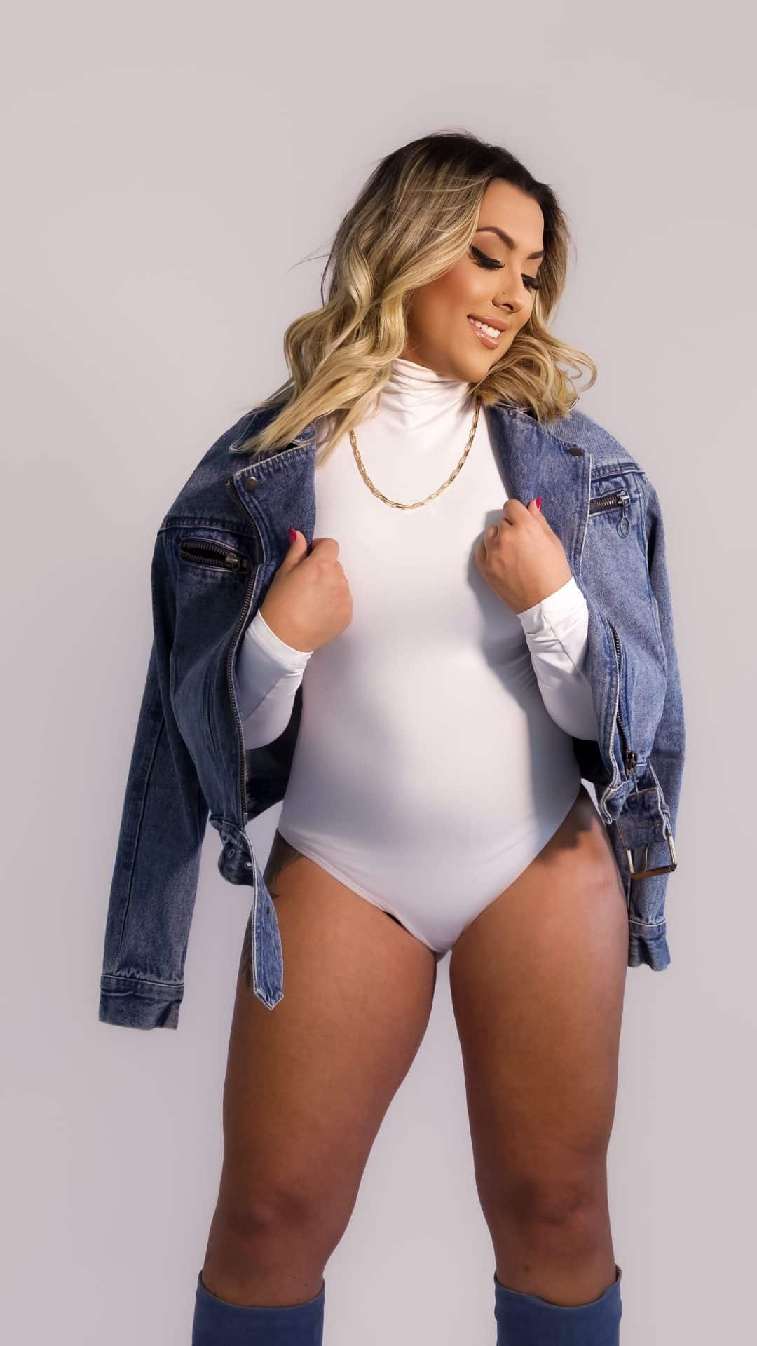 Disponível para Trabalhos – Modelo